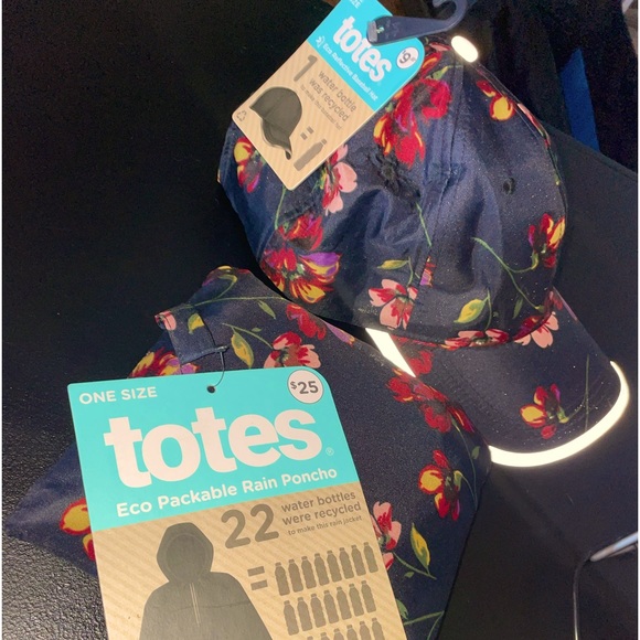 totes Accessories - ☔️ Totes Poncho and Hat combo ☔️